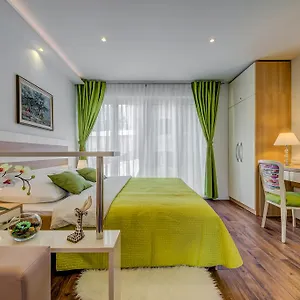 Room&studio Just Enjoy Split