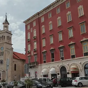 Irisha Split